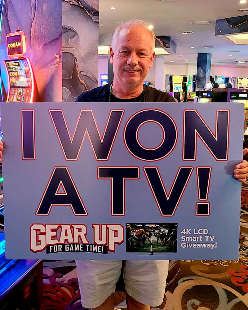 Mark won a TV playing Las Vegas Slots at Rampart Casino.